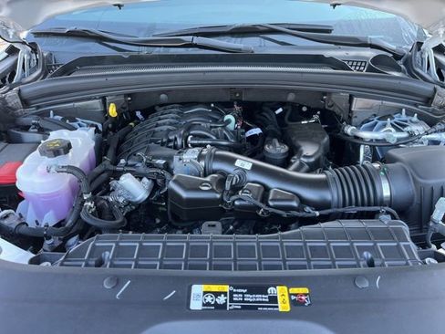New 2026 Jeep Grand Cherokee Laredo X AWD/4WD image 23