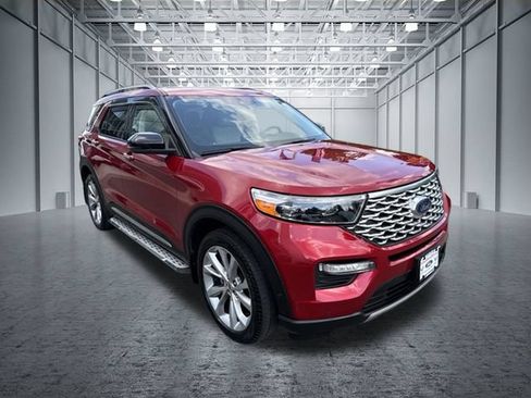 Certified 2021 Ford Explorer Platinum w/ Equipment Group 601A AWD/4WD image 5