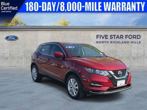 Used 2021 Nissan Rogue Sport S image 2