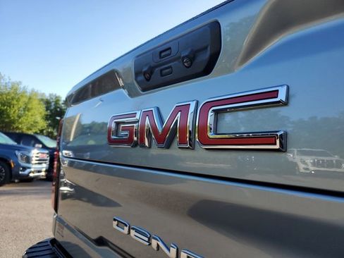 Used 2024 GMC Sierra 2500 Denali w/ Denali Reserve Package image 6