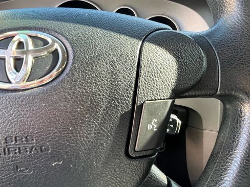 Used 2012 Toyota Tundra 4x4 Double Cab image 22