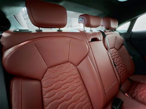 Used 2023 Audi RS e-tron GT w/ Carbon Performance Package image 29