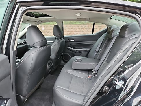 Certified 2023 Nissan Altima 2.5 SL AWD/4WD image 10