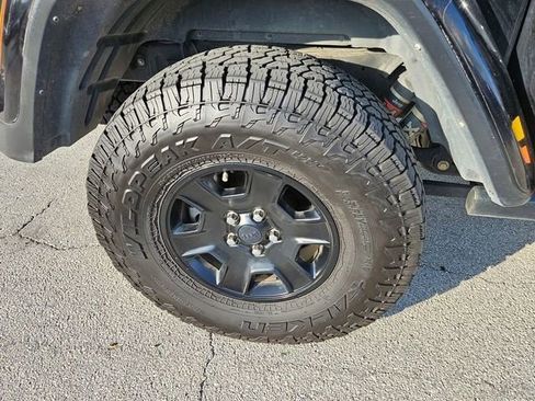 Used 2021 Jeep Gladiator Mojave image 40