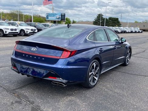 Used 2022 Hyundai Sonata Sport FWD image 3