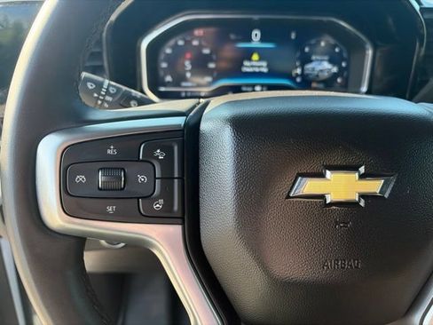 Used 2024 Chevrolet Silverado 1500 LT AWD/4WD image 16