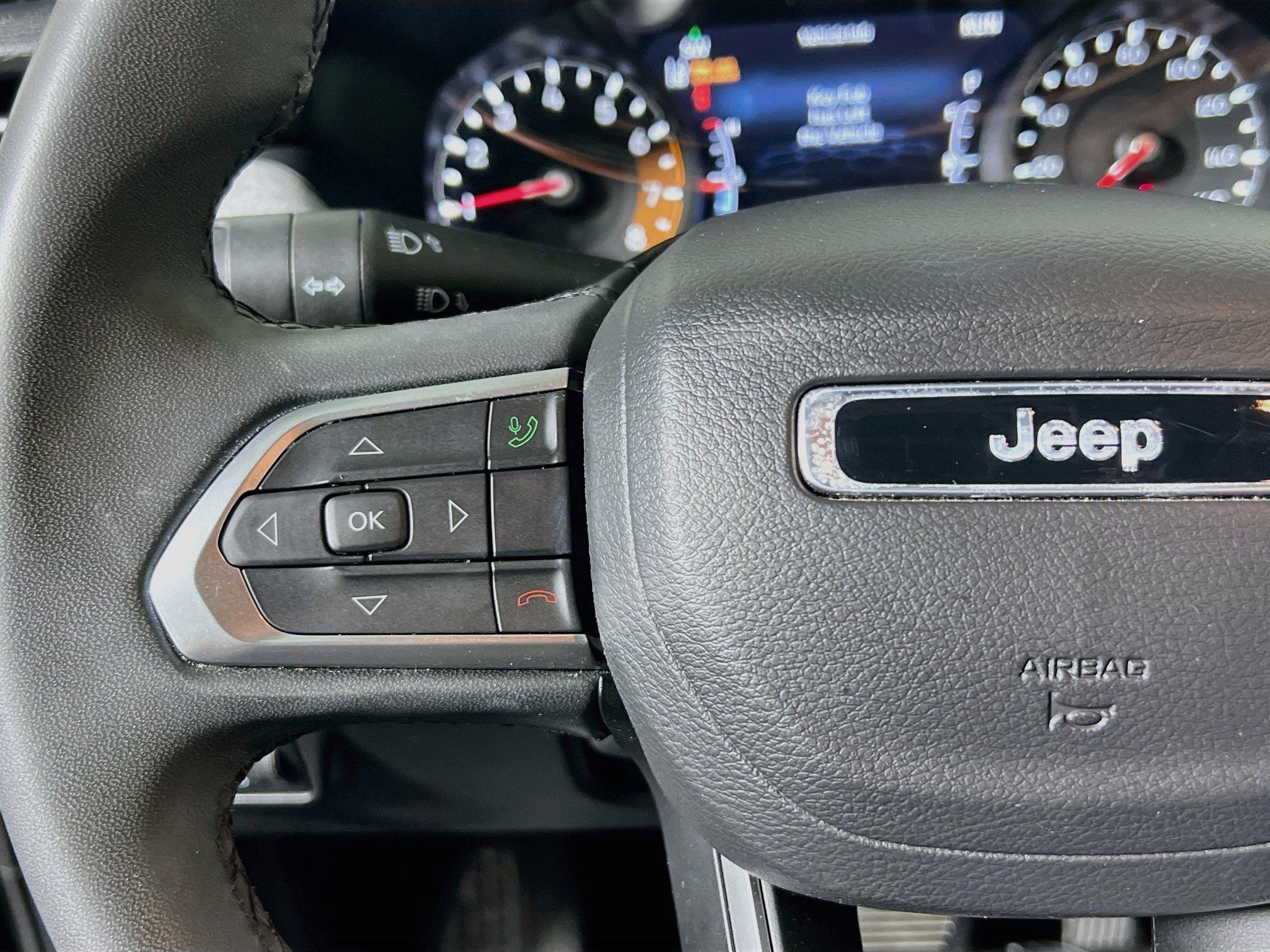 Used 2024 Jeep Compass Latitude AWD/4WD image 18
