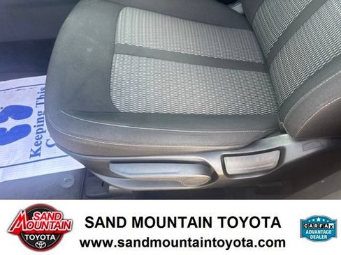 Used 2023 Kia Sorento LX AWD/4WD image 15