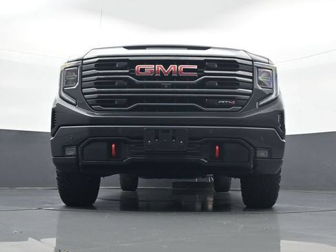 Certified 2023 GMC Sierra 1500 AT4 w/ AT4 Preferred Package AWD/4WD image 22