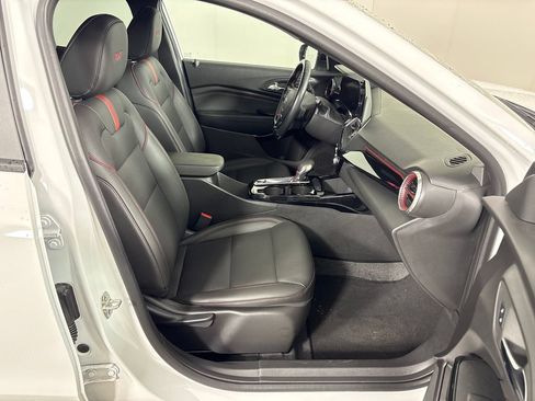 Used 2026 Chevrolet Trax RS w/ Driver Confidence Package FWD image 6