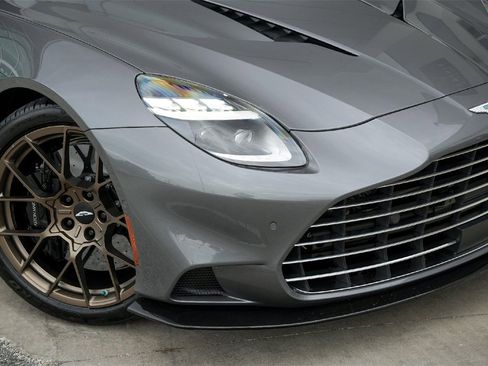 New 2026 Aston Martin Vanquish Convertible image 4