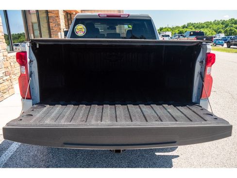 Used 2024 Chevrolet Silverado 1500 RST AWD/4WD image 29