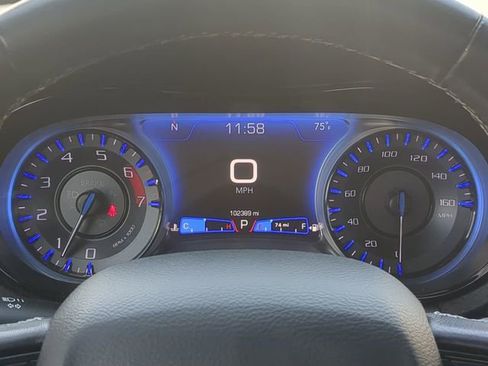 Used 2020 Chrysler 300 S image 32