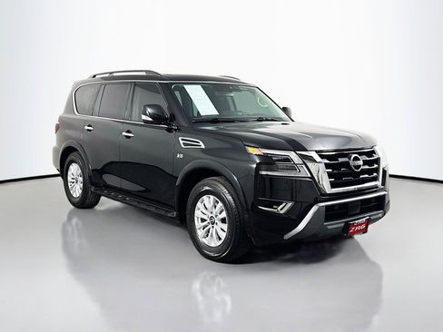 Used 2021 Nissan Armada SV image 7
