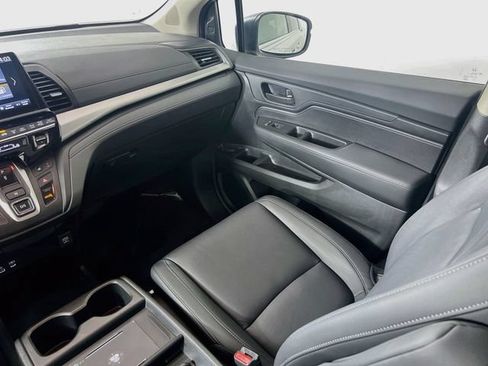 Certified 2025 Honda Odyssey EX-L image 24