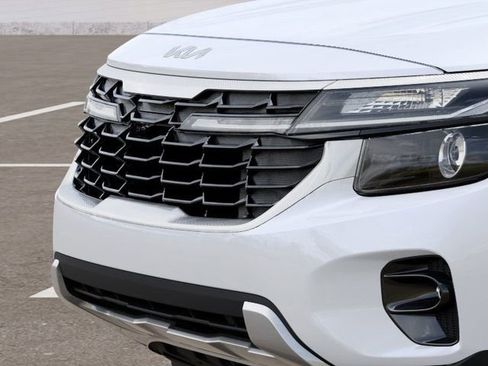 New 2026 Kia Seltos S image 2