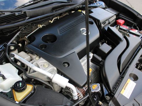 Used 2013 Nissan Altima 2.5 SV w/ 2.5SV Convenience Pkg image 35