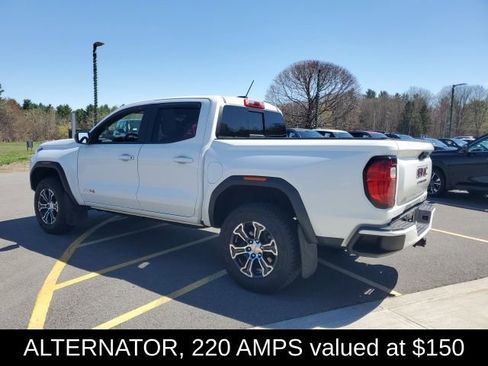 Used 2024 GMC Canyon AT4 image 4