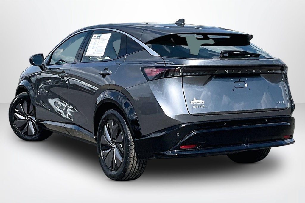 Used 2024 Nissan Ariya FWD image 5