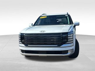 Used 2026 Hyundai Palisade Calligraphy video 2