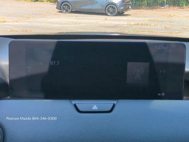 Used 2025 MAZDA CX-70 3.3 Turbo w/ Preferred Package AWD/4WD image 19