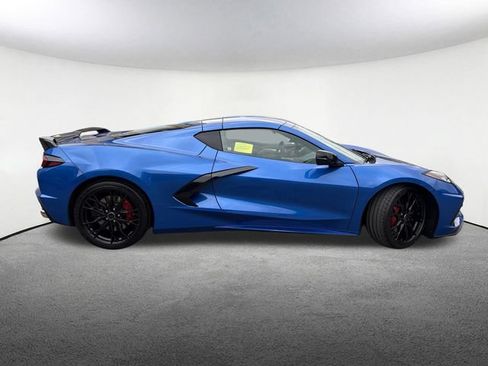 Used 2020 Chevrolet Corvette Stingray Preferred Cpe w/ 2LT Preferred Equipment Group RWD image 14