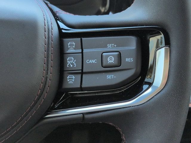 Used 2025 Jeep Wagoneer S Launch Edition AWD/4WD image 27