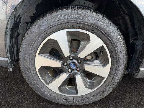 Used 2018 Subaru Forester 2.5i Limited AWD/4WD image 14