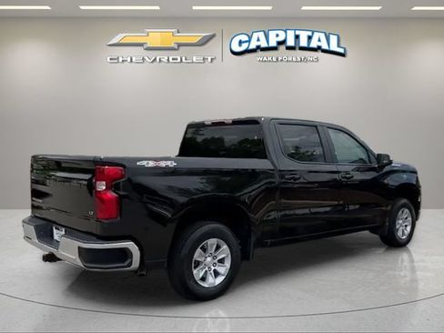 Used 2025 Chevrolet Silverado 1500 LT AWD/4WD image 5