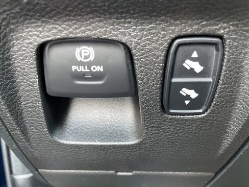 Used 2020 RAM 1500 Big Horn image 28