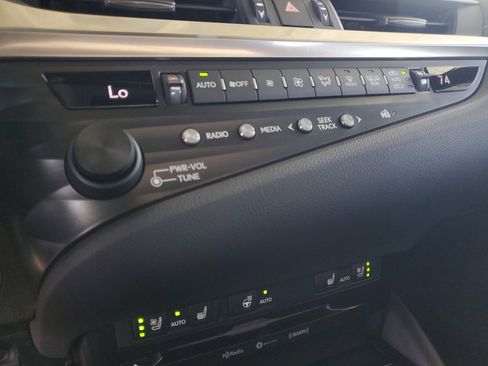 Used 2020 Lexus ES 350 w/ Premium Package FWD image 28