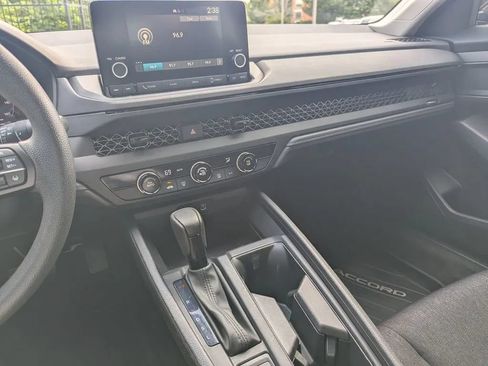 Used 2024 Honda Accord LX image 24