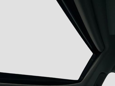 Used 2023 Honda Odyssey Touring image 18