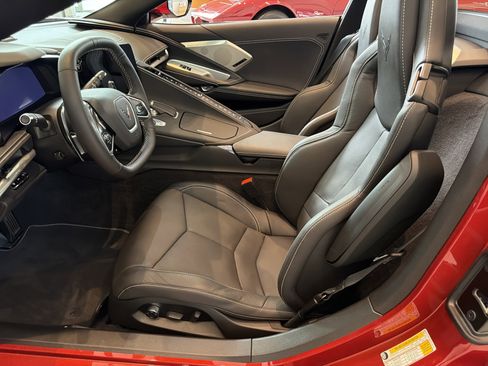 Used 2023 Chevrolet Corvette Stingray Preferred Conv w/ 2LT RWD image 9