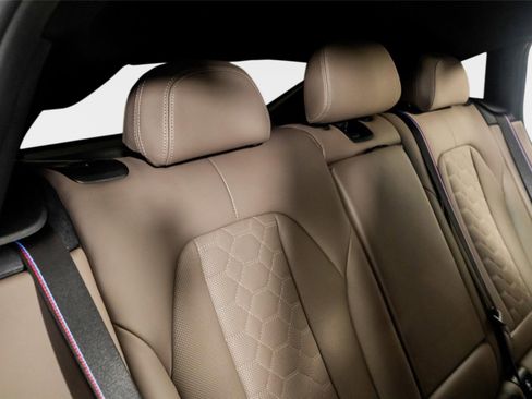 Used 2022 BMW X4 M w/ Competition Package image 32