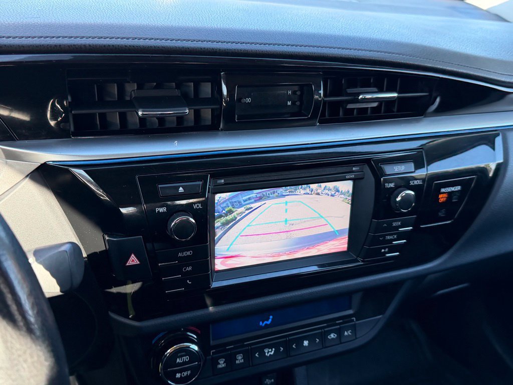 Used 2015 Toyota Corolla S FWD image 25