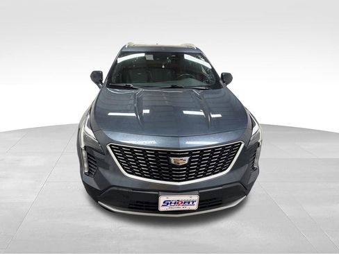 Used 2019 Cadillac XT4 Premium Luxury AWD/4WD image 2