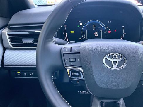 Certified 2025 Toyota Camry SE FWD image 24