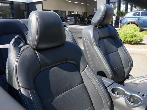 Used 2025 Ford Mustang Premium RWD image 22