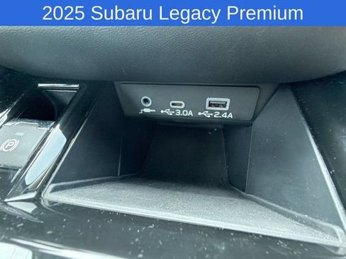 Used 2025 Subaru Legacy Premium w/ Popular Package #1A AWD/4WD image 21