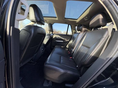 Used 2011 Ford Edge Limited w/ Canadian Touring Pkg FWD image 16
