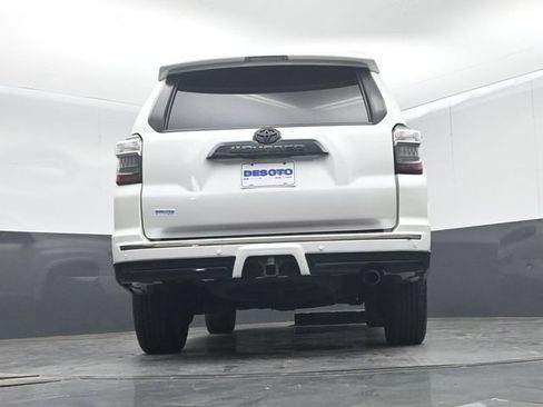 Used 2021 Toyota 4Runner Nightshade AWD/4WD image 51