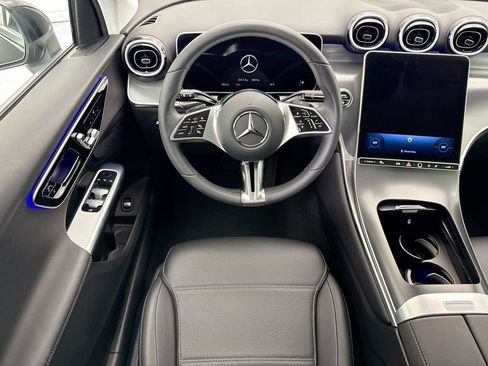 Certified 2026 Mercedes-Benz GLC 300 image 10