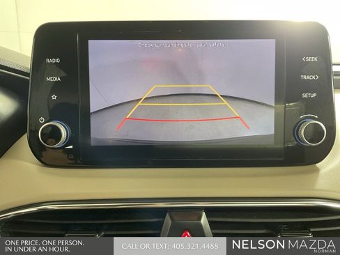 Used 2023 Hyundai Santa Fe SE image 32