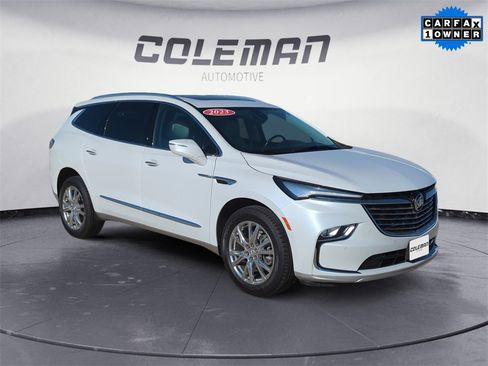 Used 2023 Buick Enclave Premium w/ Experience Buick Package image 7