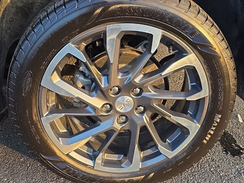 Used 2022 GMC Terrain SLT w/ Infotainment Package II image 14