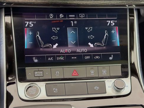 Used 2025 Audi Q7 2.0T Premium w/ Convenience Plus Package image 17