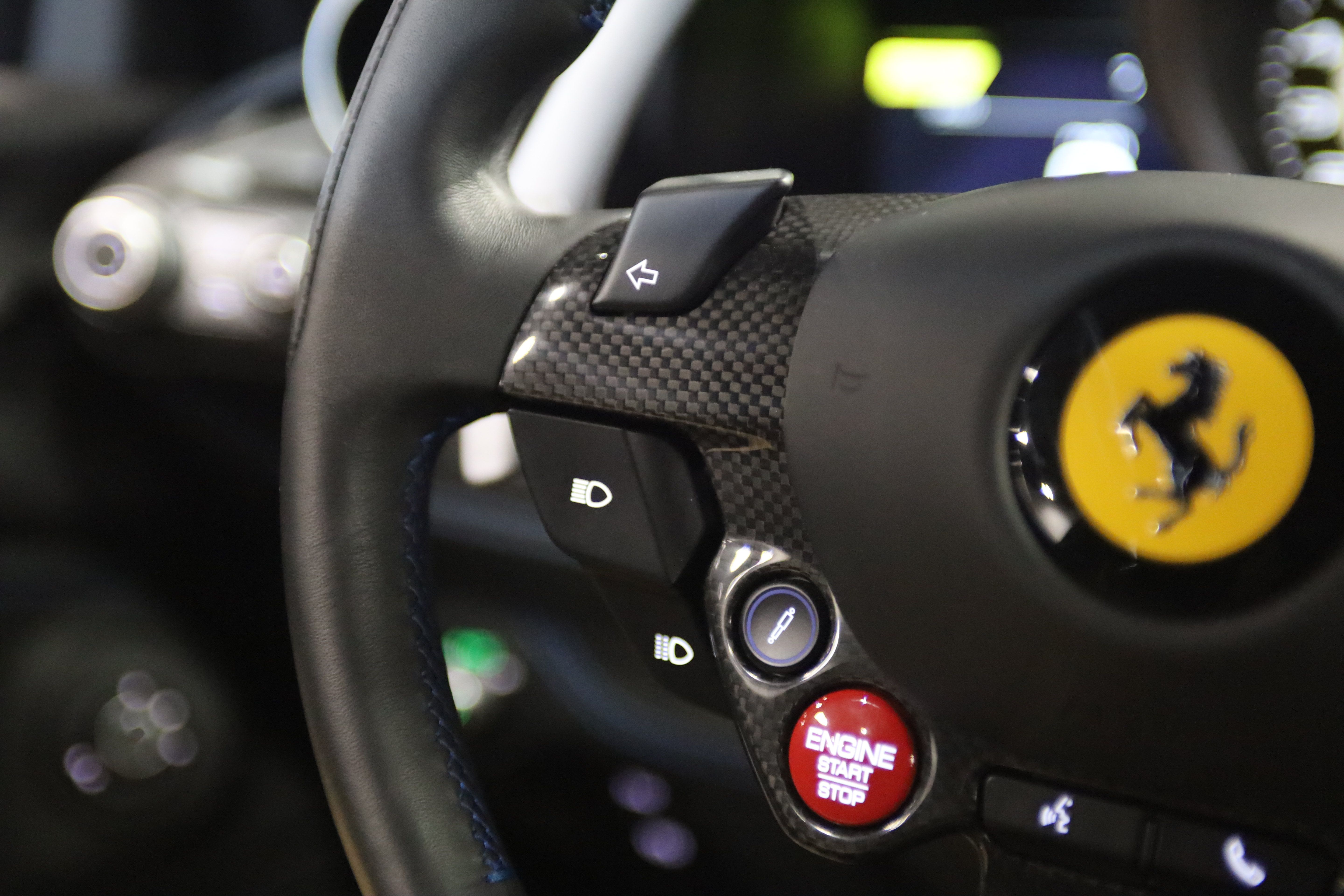 Used 2022 Ferrari F8 Tributo RWD image 25