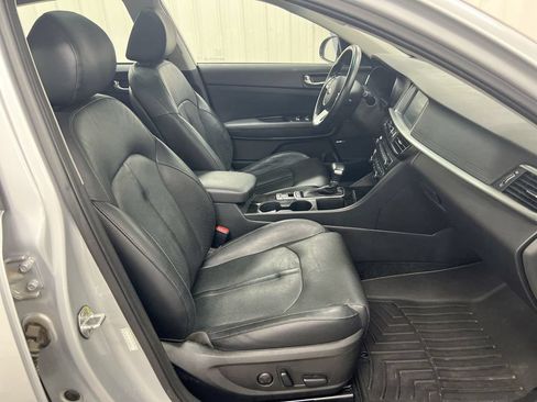 Used 2020 Kia Optima Premium FWD image 23