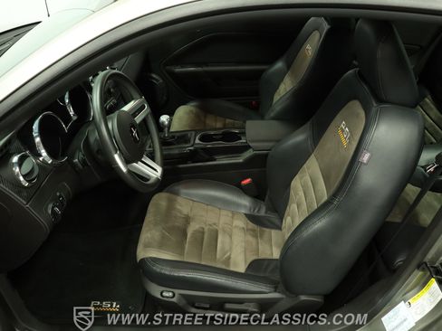Used 2008 Ford Mustang GT RWD image 35